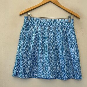 Bermuda Sands royal blue white patterned sports skort Size S EUC